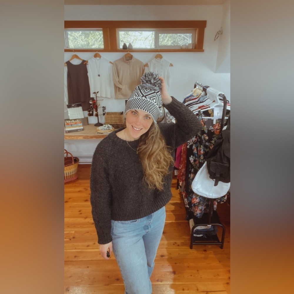 Nordic Inspired Toque - Picture 5 of 6